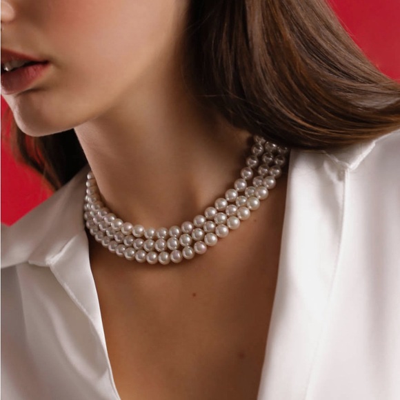 NWT LUXURY AUTHENTIC TIMELESS ELEGANT RARE Majorica Triple Strand Pearl Necklace - Picture 6 of 17